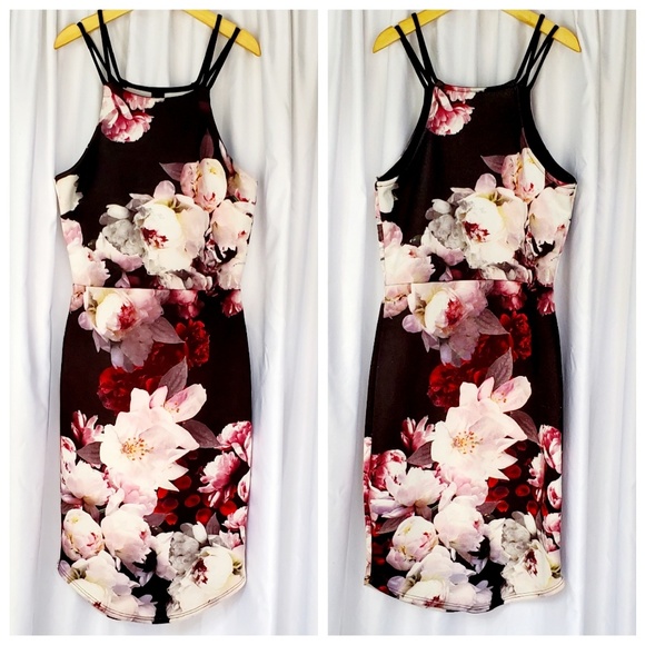 Windsor Dresses & Skirts - Windsor floral print dress